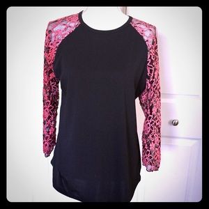 LuLaRoe Long Lace Sleeve Top Size M